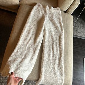 SKIMS Cozy Knit pant in the color bone size S/M
